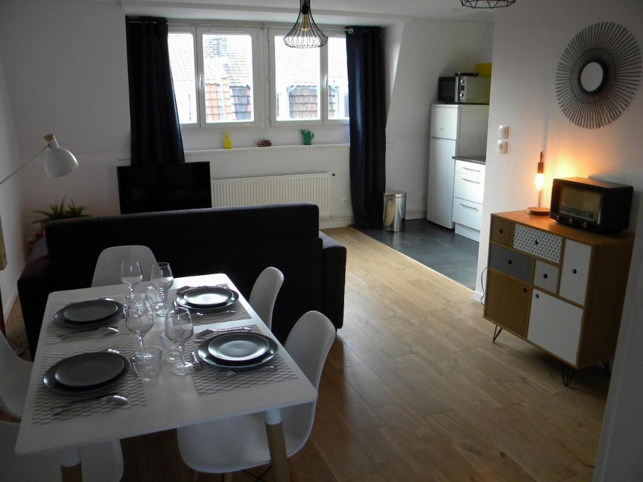 Appartement - Proche Métro - Stationnement Gratuit